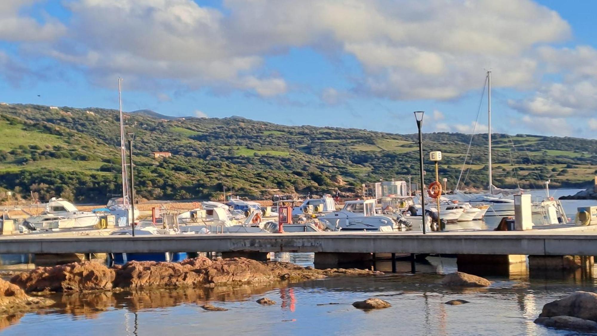 Sardegna Isola Rossa Casa Mirta Vista Mare E Wifi Διαμέρισμα Εξωτερικό φωτογραφία